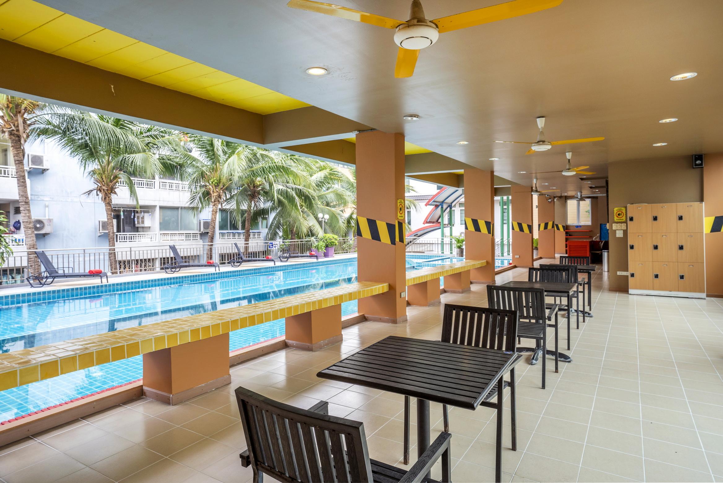 Mestyle Place Bangkok Exterior photo