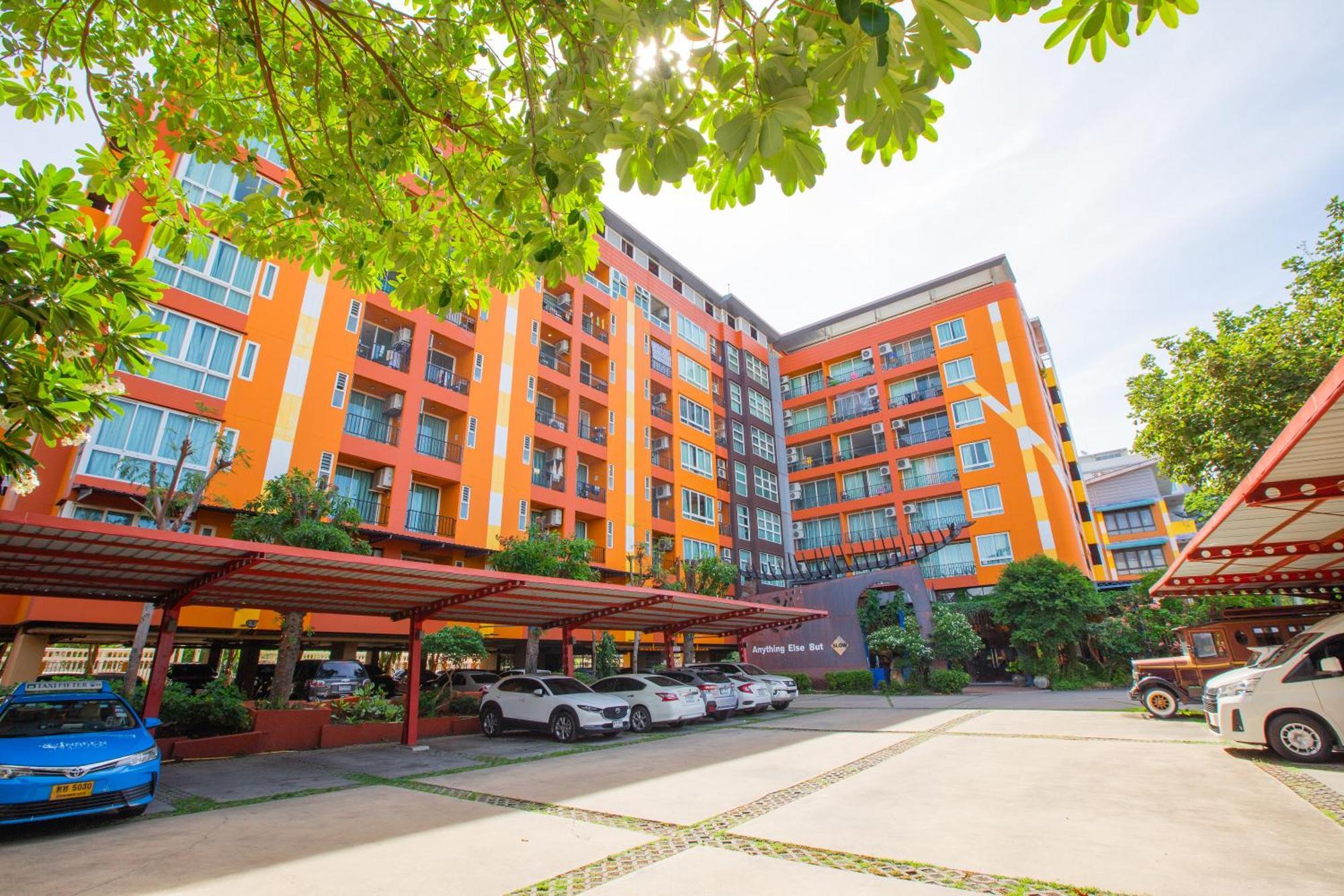 Mestyle Place Bangkok Exterior photo